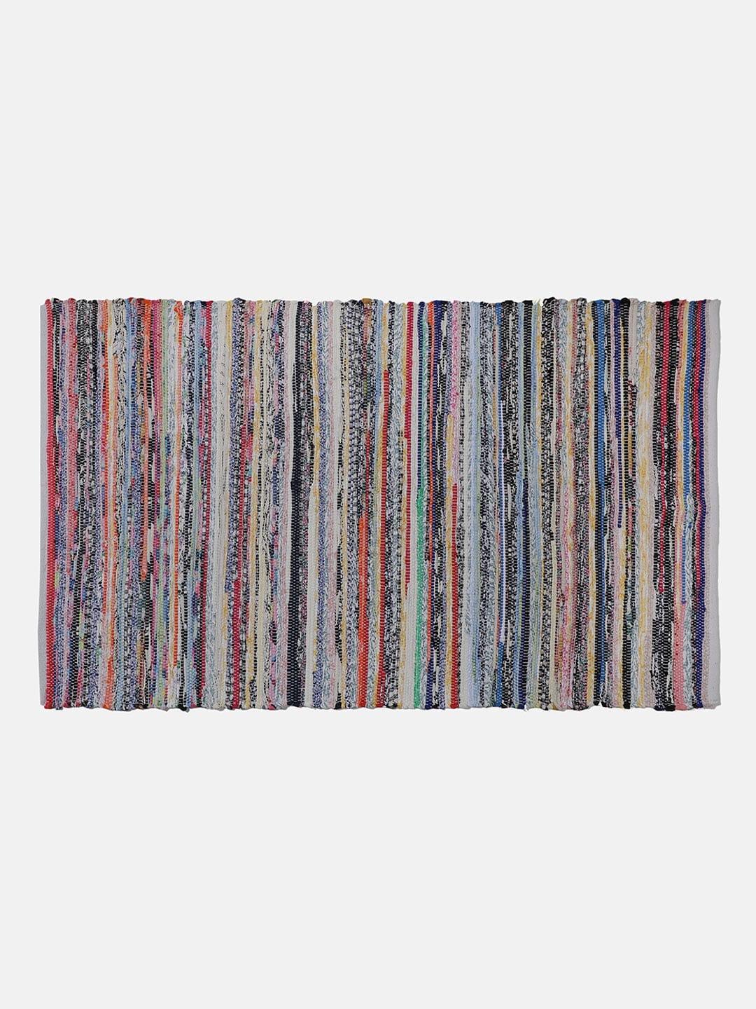 Multihued Solid Woven Design Rectangle Shape Rug For Comfort