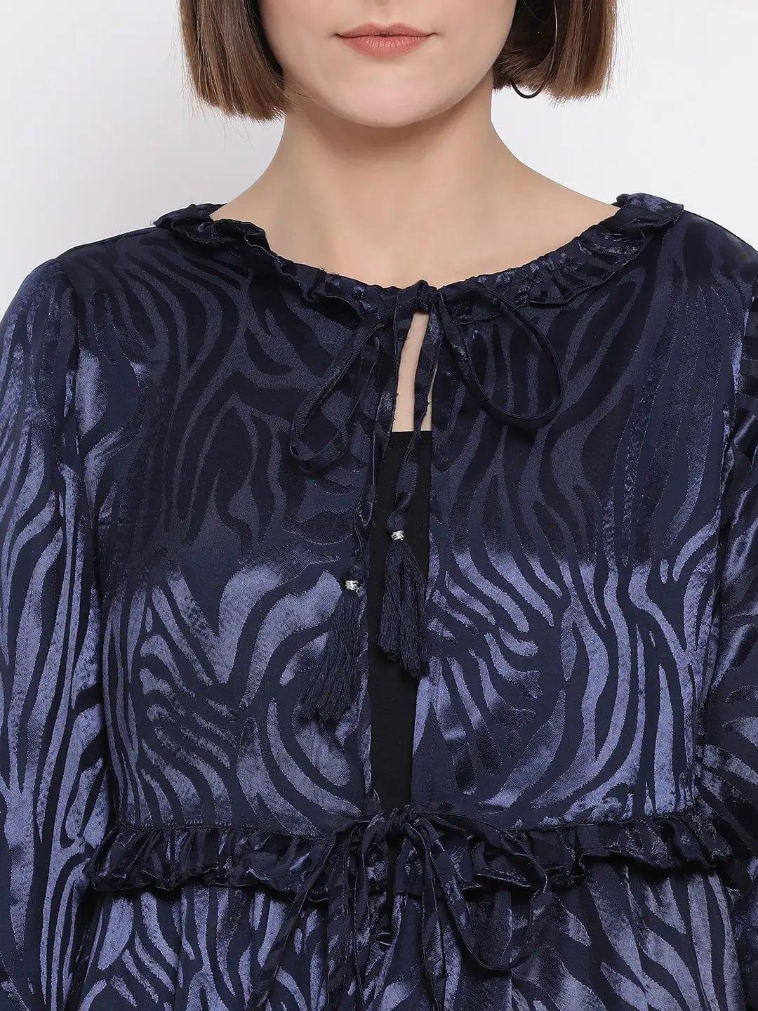Glenton Graphic Shelly Women Shrug - oxolloxo
