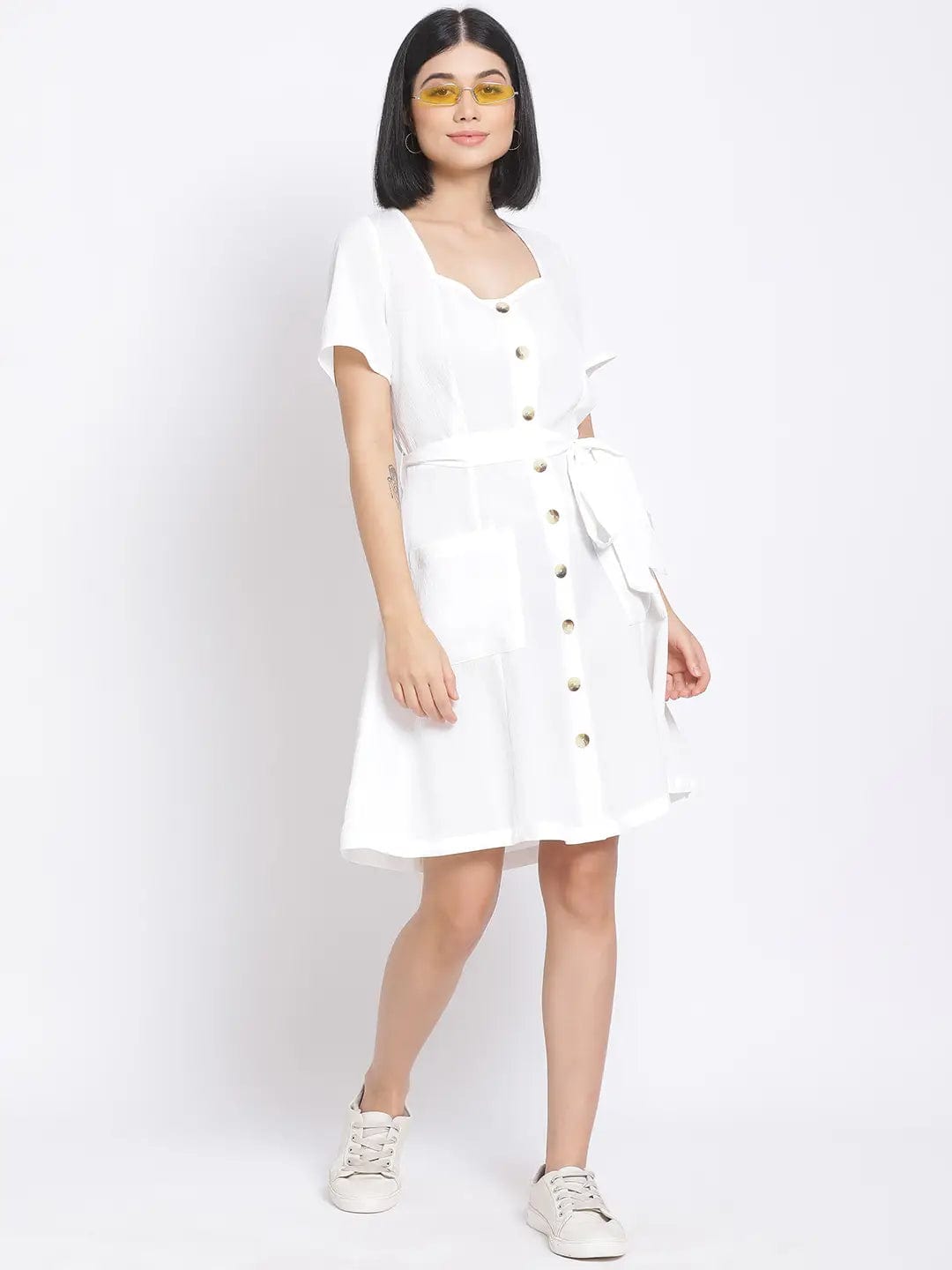 White Lily Button A-Line Women'S Dress