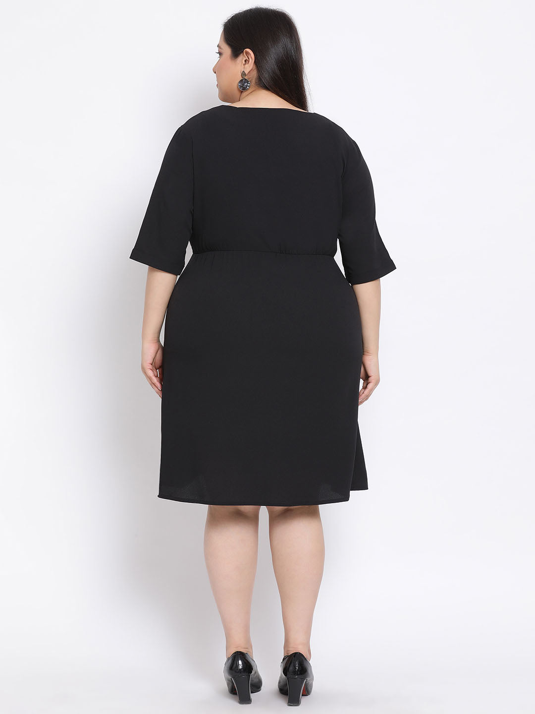 Black Basic Button Plus Size Dress For Everyday Style