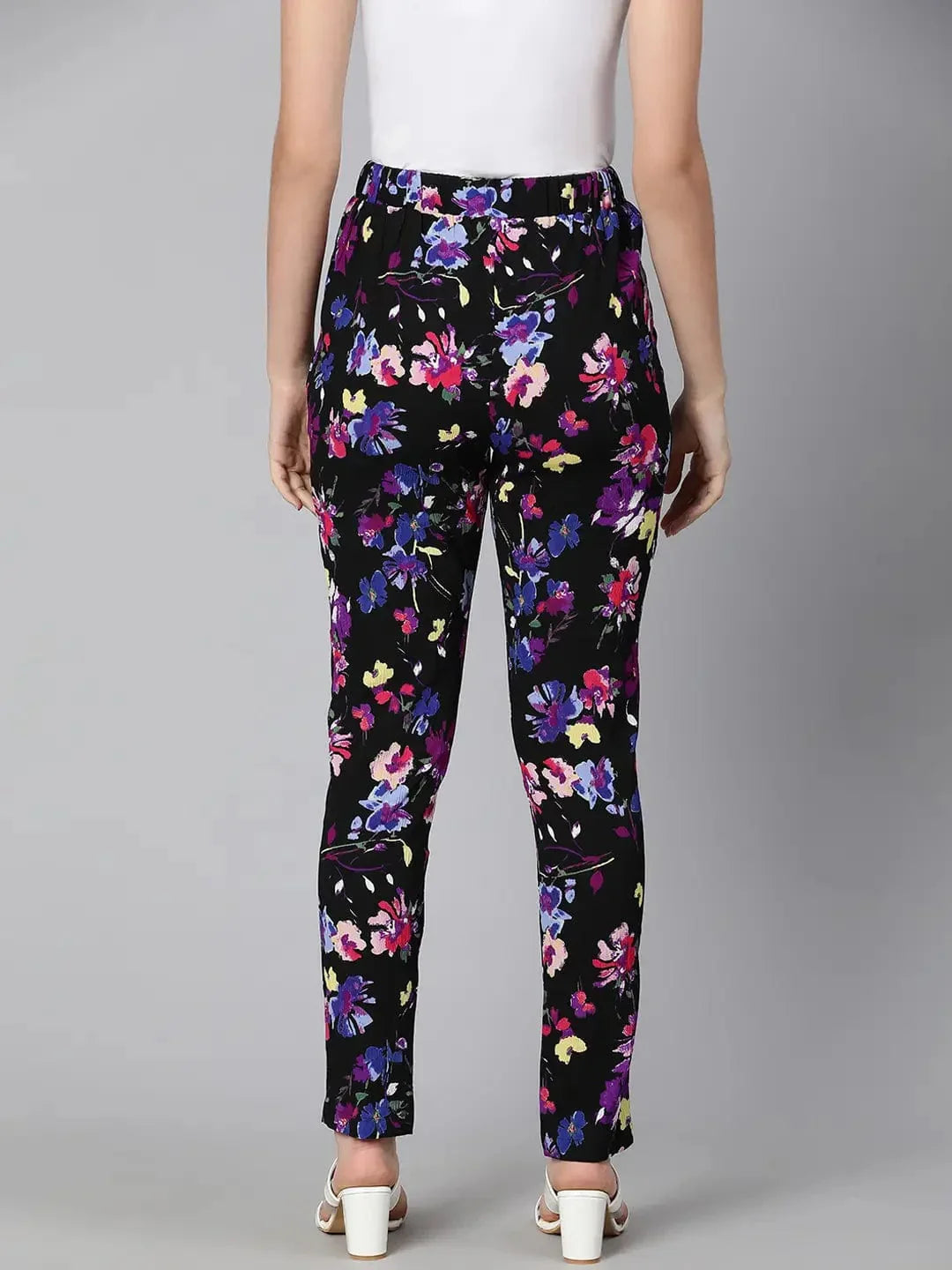 Glanced Of Florals Elasticated Women Pant - oxolloxo