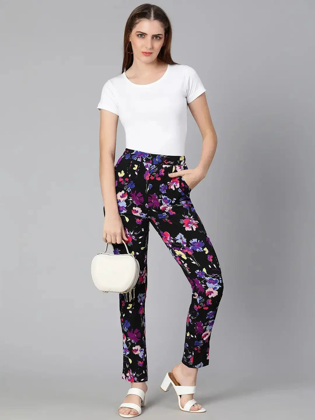 Glanced Of Florals Elasticated Women Pant - oxolloxo