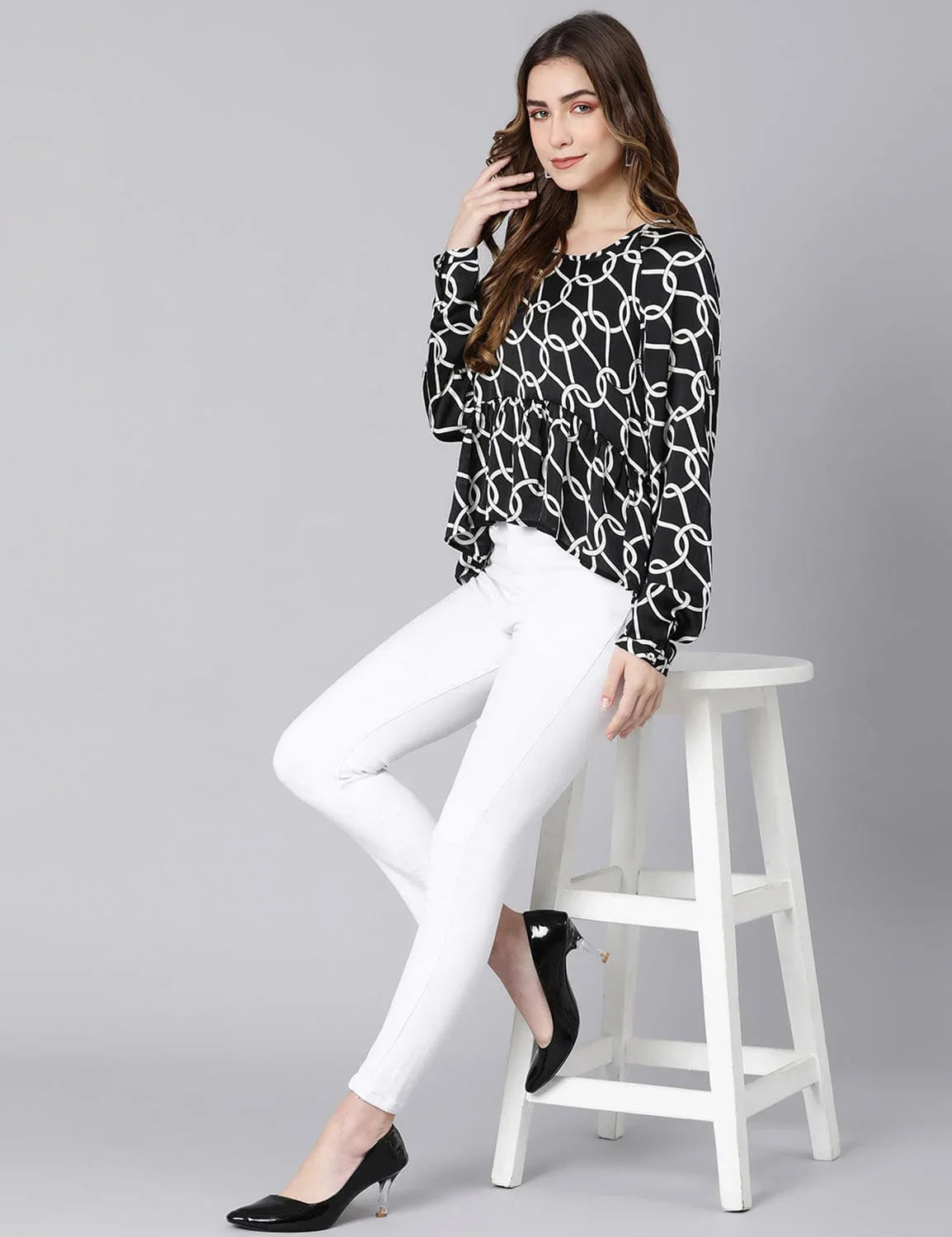 Black Fleek Satin Printed Women Top - oxolloxo