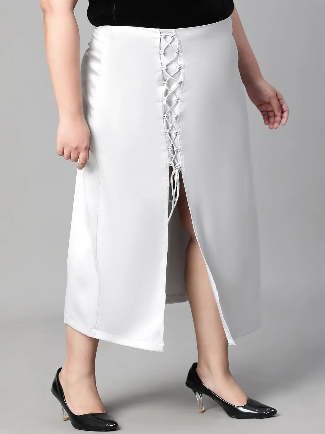 Grey Zig-Zag Detailed Slit Cut Satin Plus Size Skirt