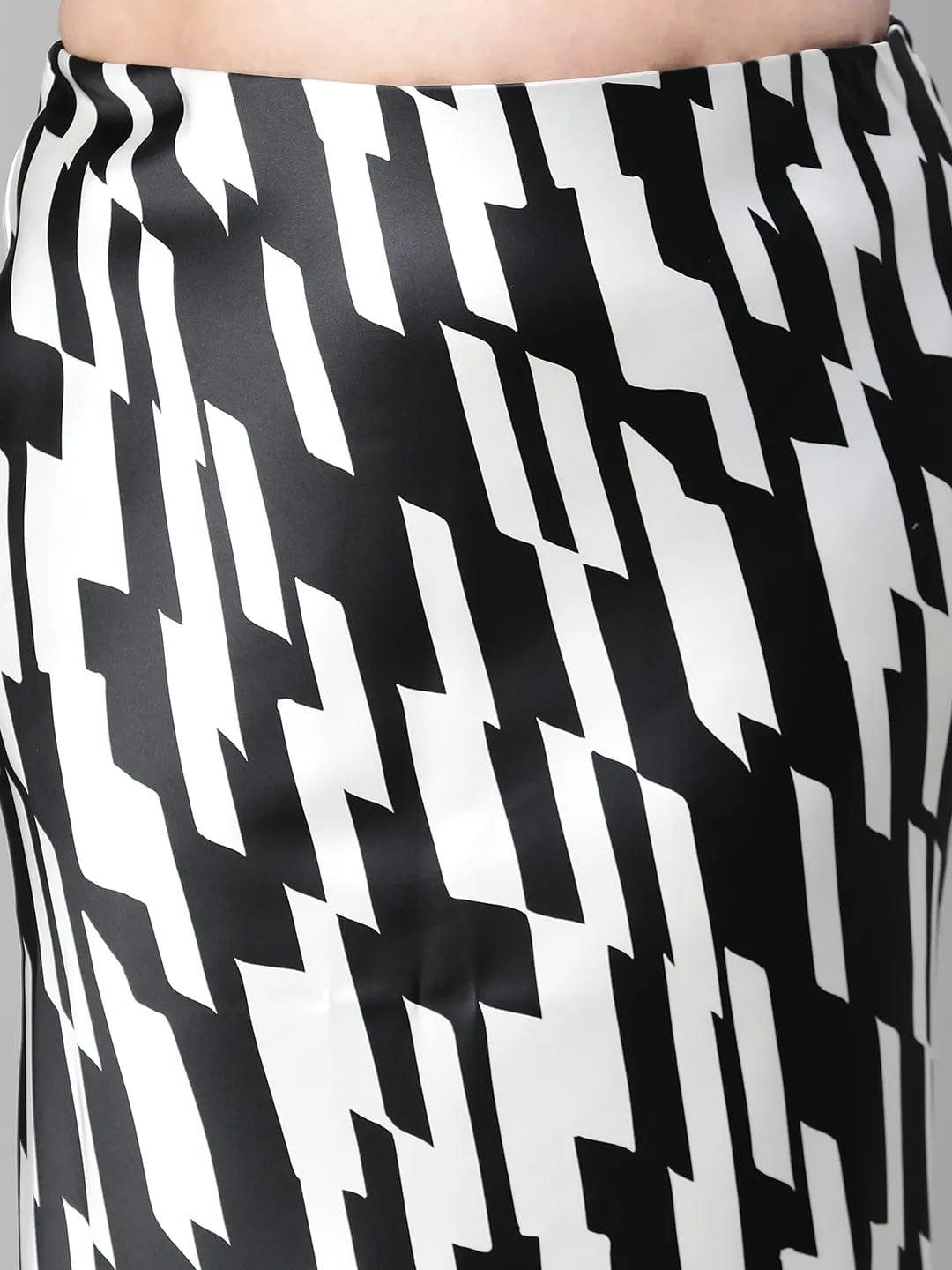 Black & White Printed Long Satin Plus Size Skirt