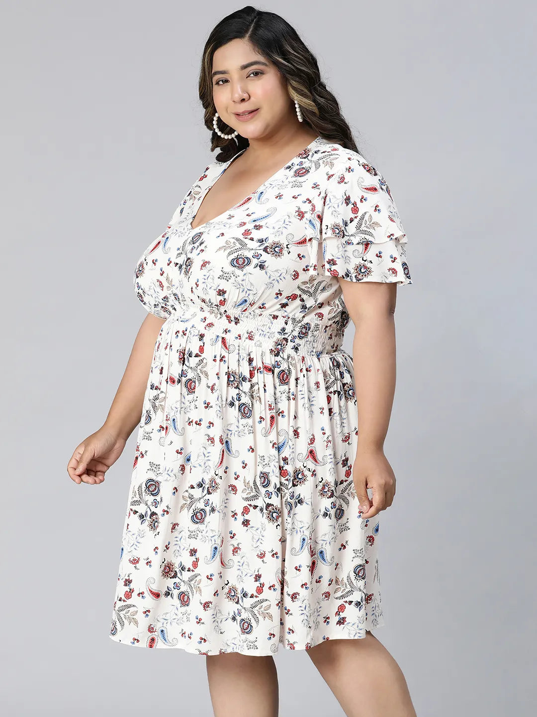 White Floral Print Short Sleeve Knee-Length Plus Size Dress