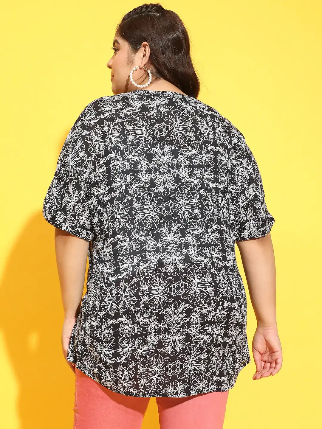 Summer Black Floral Print Short Sleeve Plus Size Top