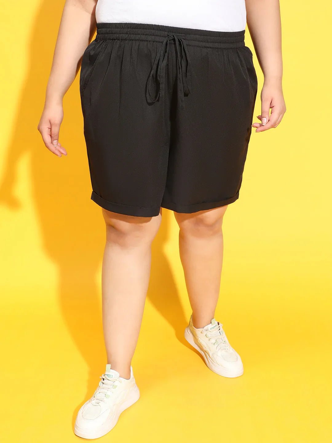 Blown Black Tie Up Detailing Plus Size Shorts