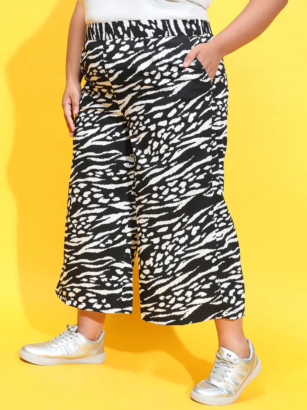 Trendy Black Animal Print Elasticated Plus Size Culottes