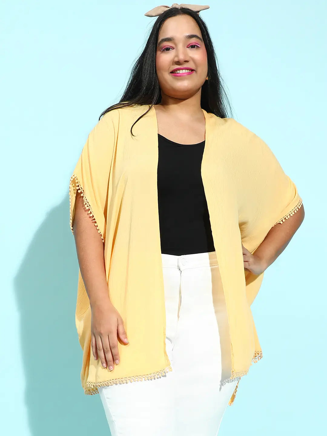 Wholesome Yellow Lace Detailed Plus Size Shrug