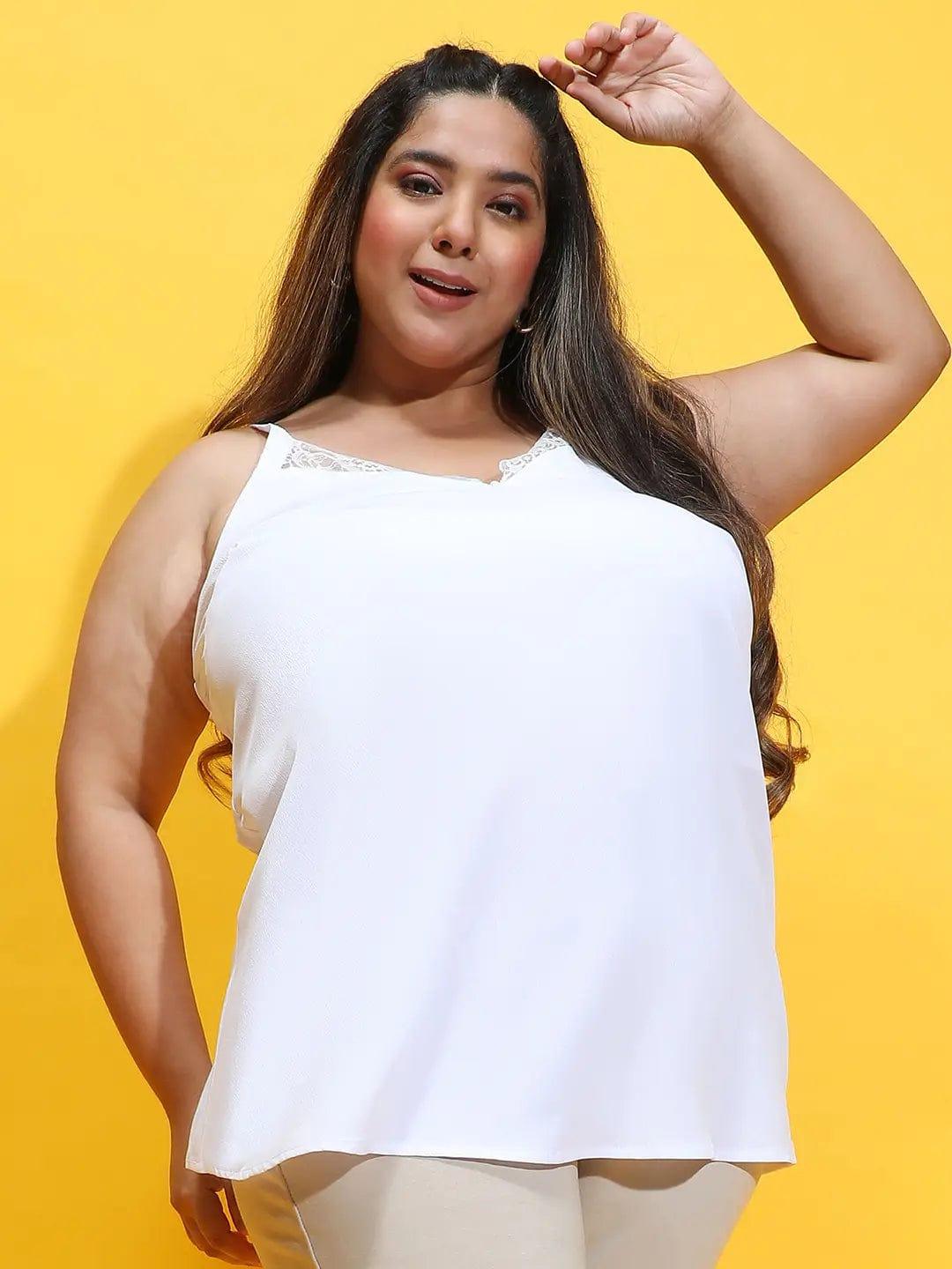 Sweet White Sleeveless Lace Detailed Plus Size Loopy Top