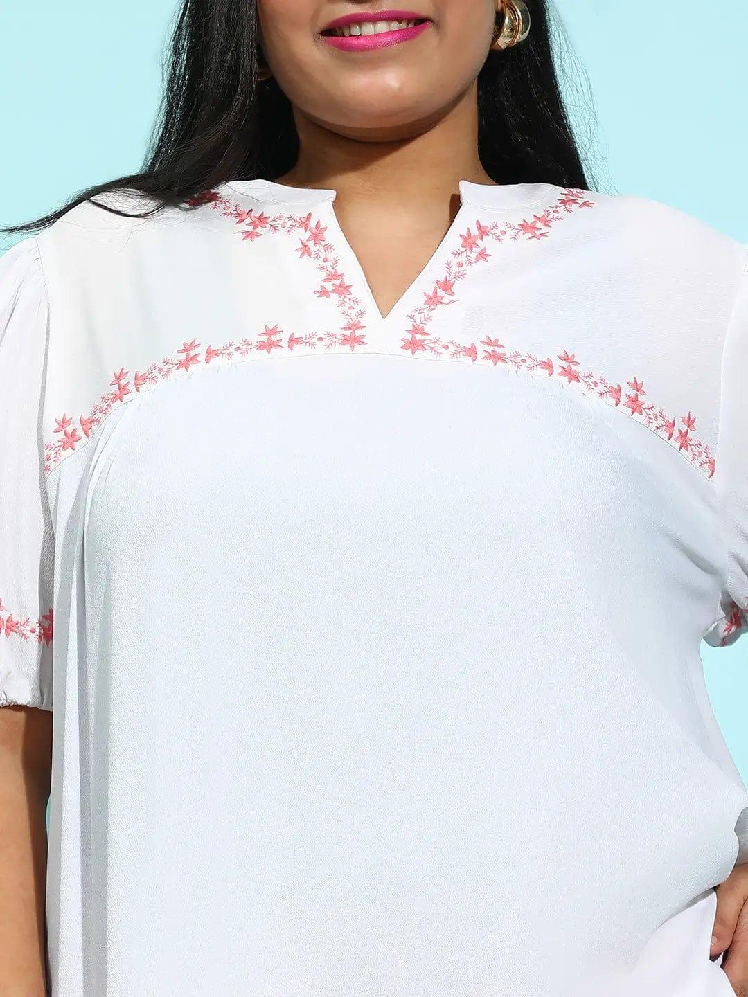 Latest White Embroidered Short Sleeve Plus Size Women’s Loopy Top