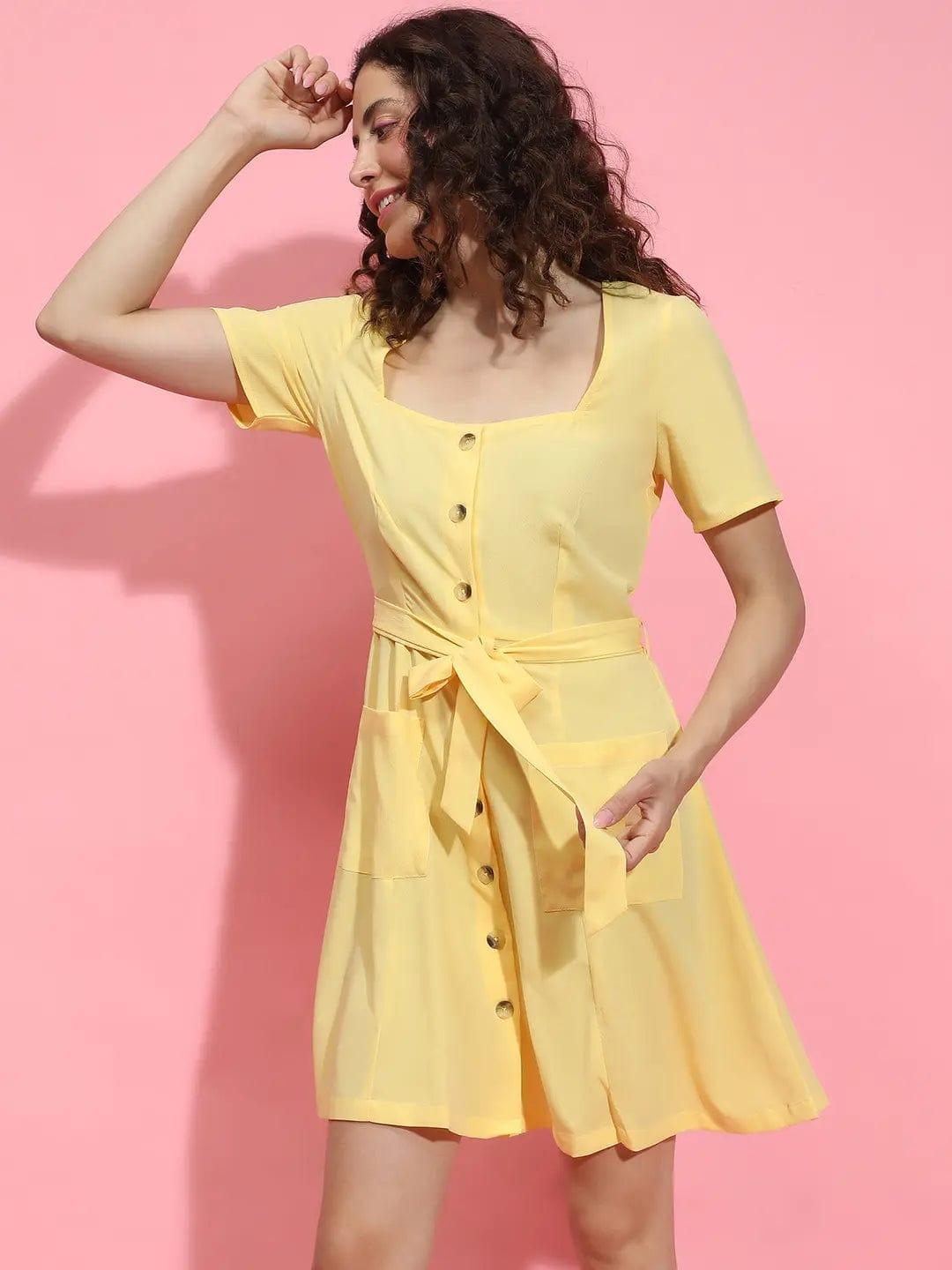 High Blend Yellow Pocket-Spaced Button-Down Women Dress