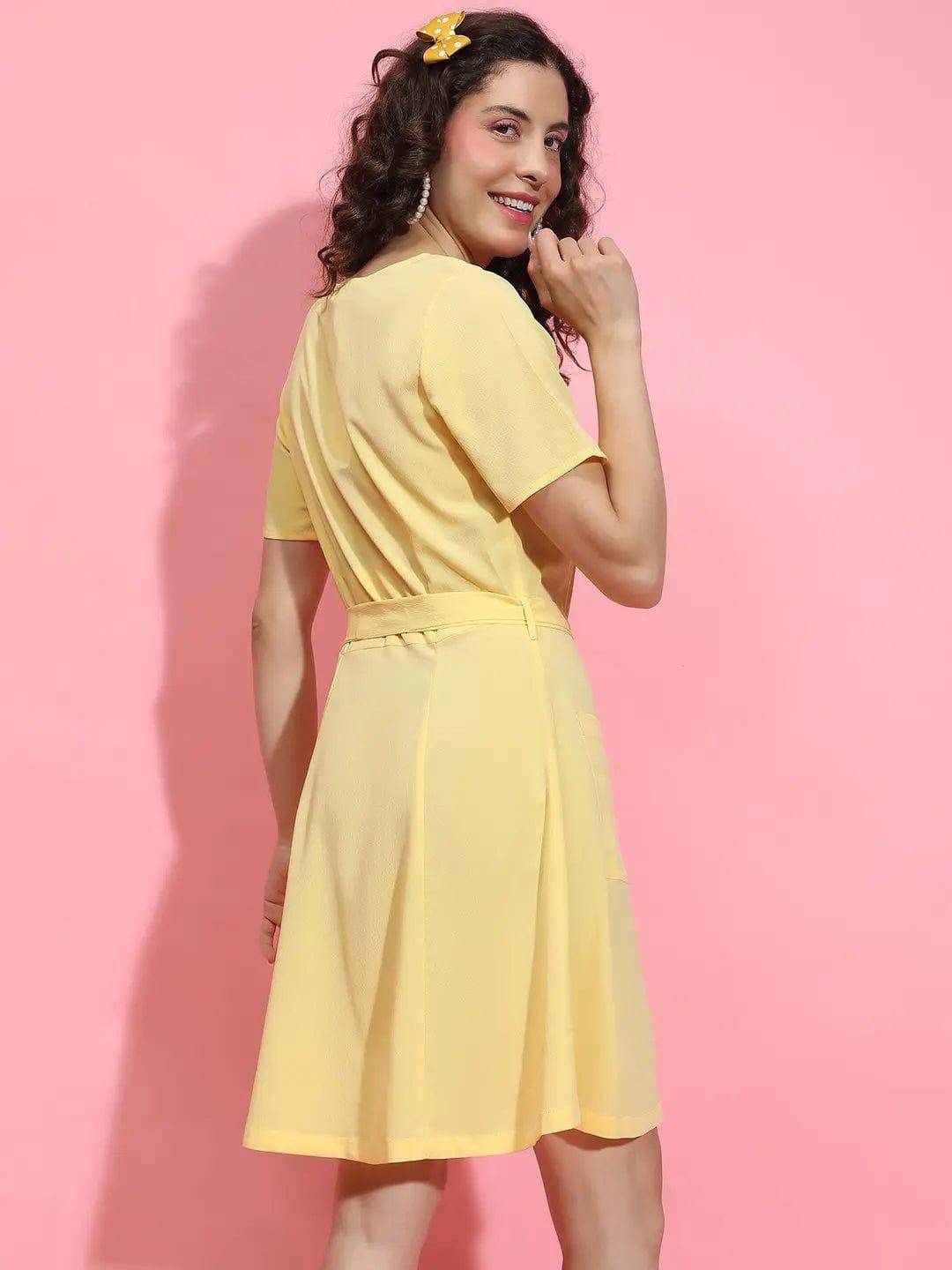 High Blend Yellow Pocket-Spaced Button-Down Women Dress