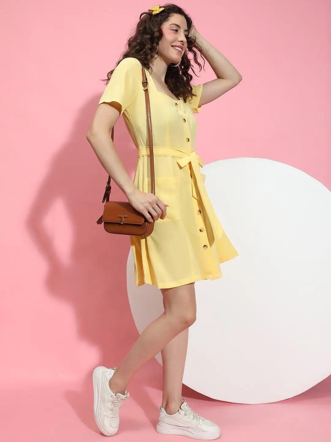 High Blend Yellow Pocket-Spaced Button-Down Women Dress