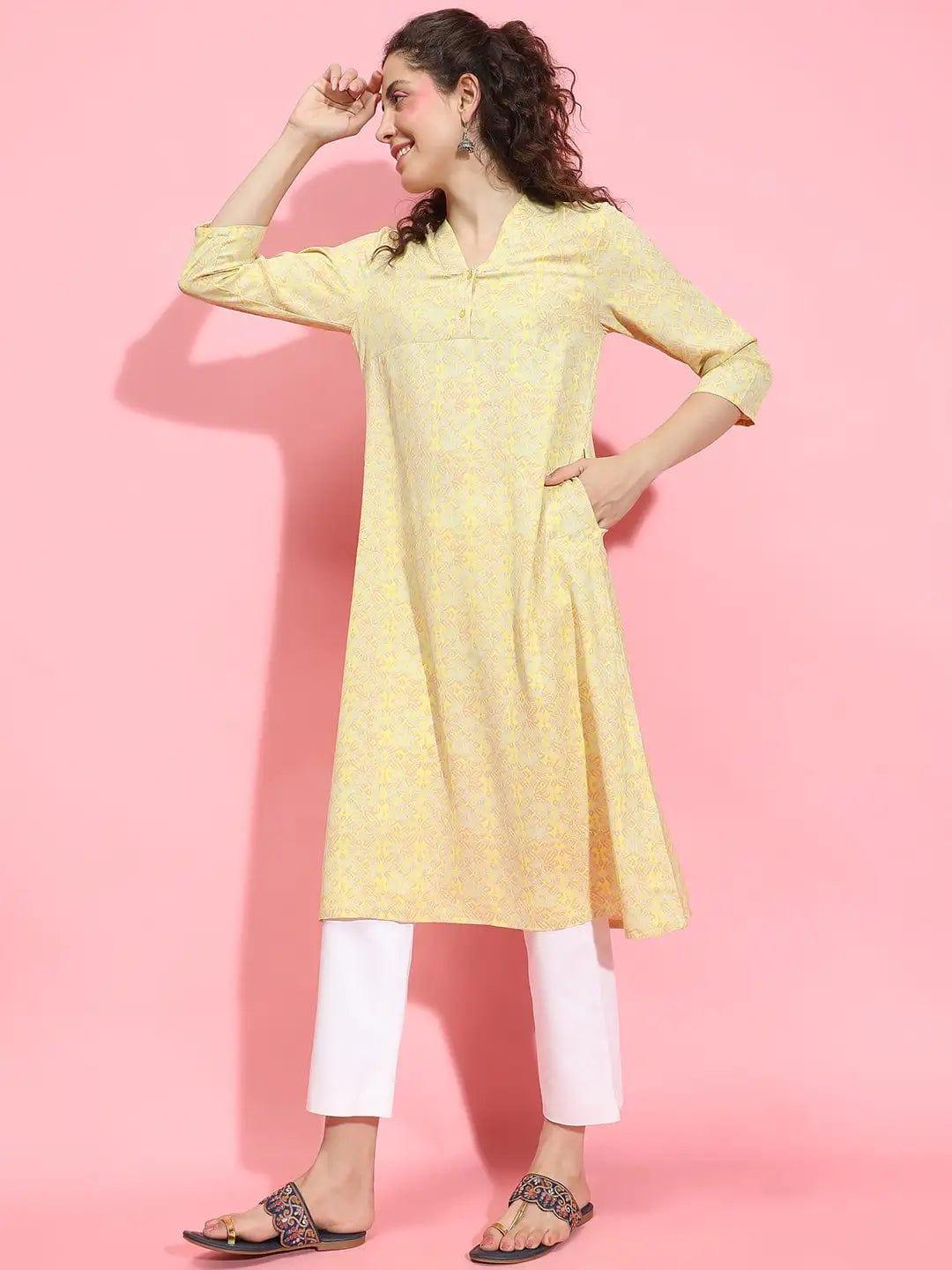 Lit Yellow Floral Print V-Neck 3/4 Sleeve Tunic for Women of All Ages