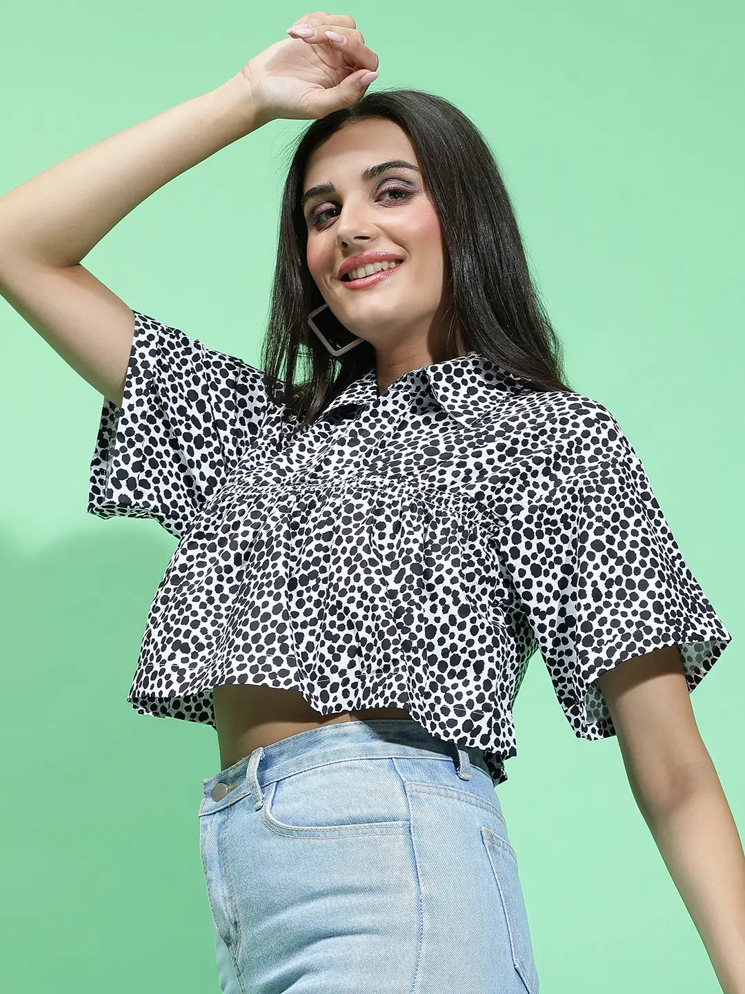 Strong Black Animal Print Open Collared Short Sleeve Crop Top