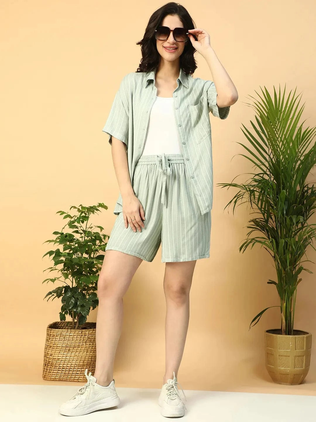 Alley Green Stripe Print Elasticated With Tie-Up String Women Shorts