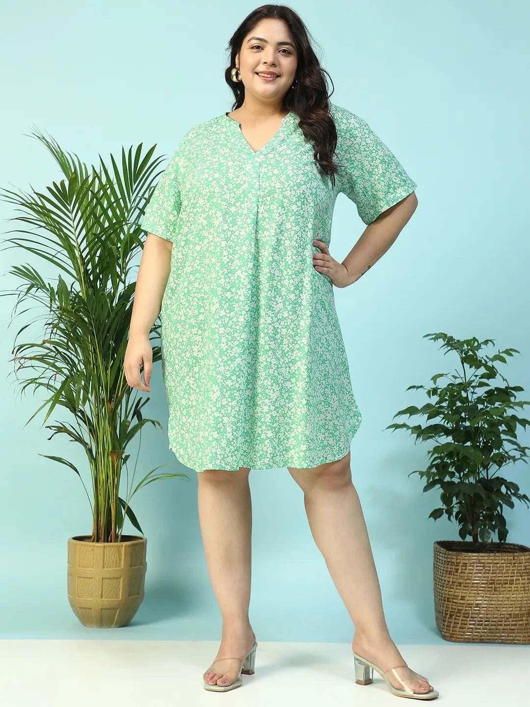 Heavenly Green Floral Print V- Neck Short Sleeve Plus Size Women Dress