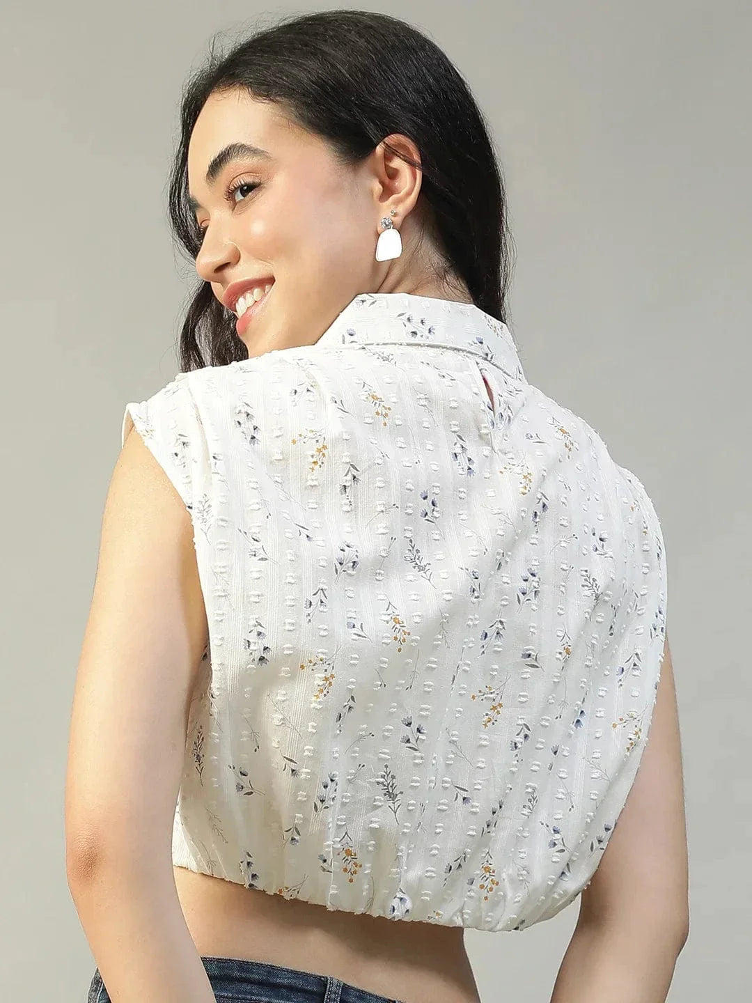 Off White Floral Print Collared Short Sleeve Button Down Women Cotton Dobby Crop Shirt - oxolloxo