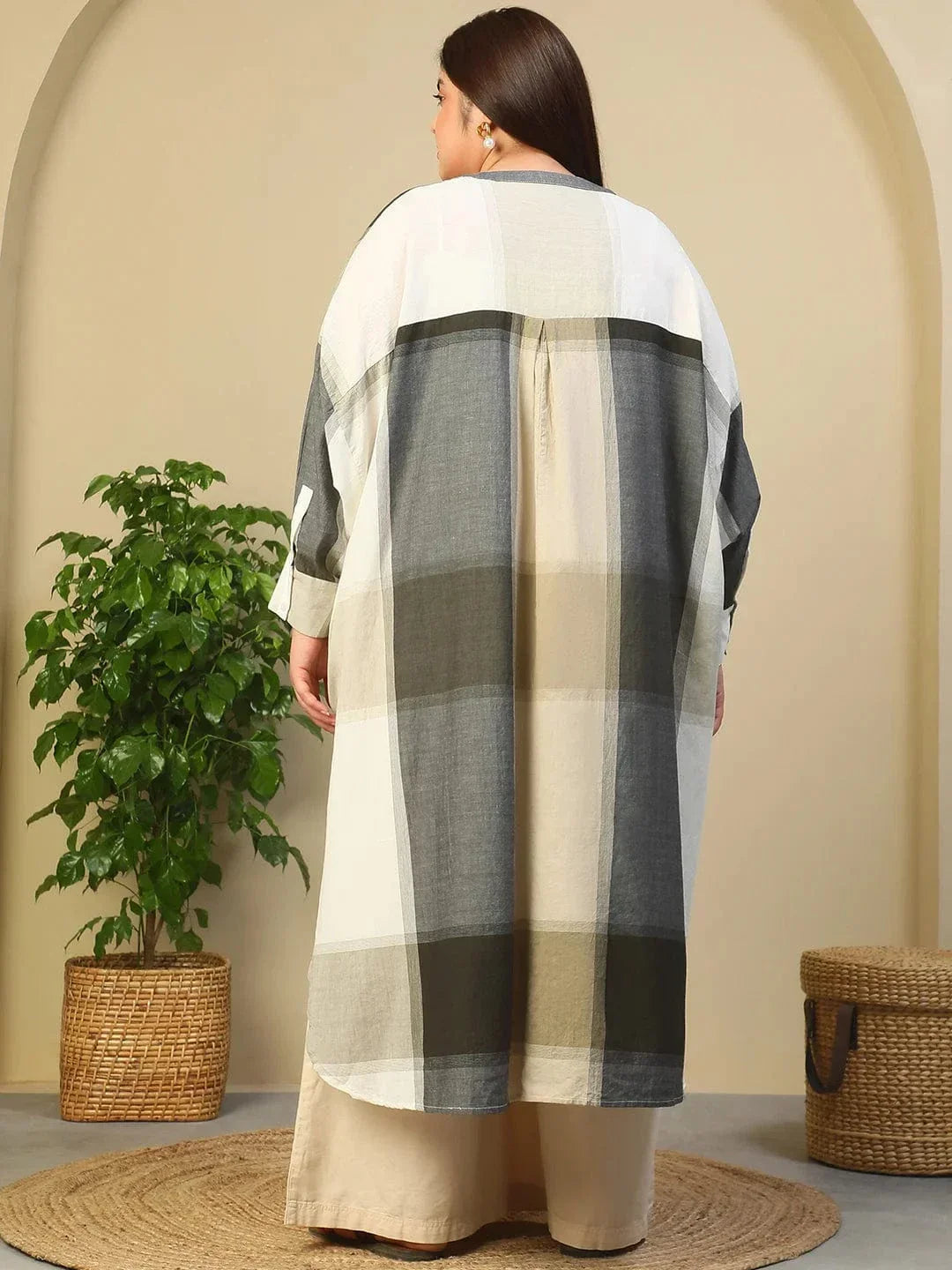 Black Check Round Neck With Button Placket Long Sleeve High Low Yarn Dyed Check Print Plus Size Women Cotton Tunic - oxolloxo