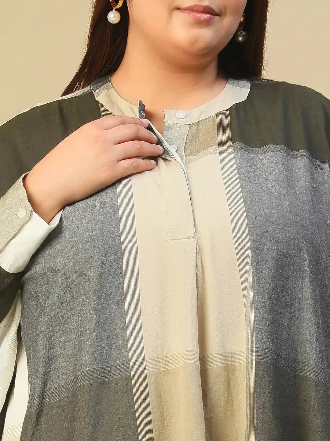 Black Check Round Neck With Button Placket Long Sleeve High Low Yarn Dyed Check Print Plus Size Women Cotton Tunic - oxolloxo