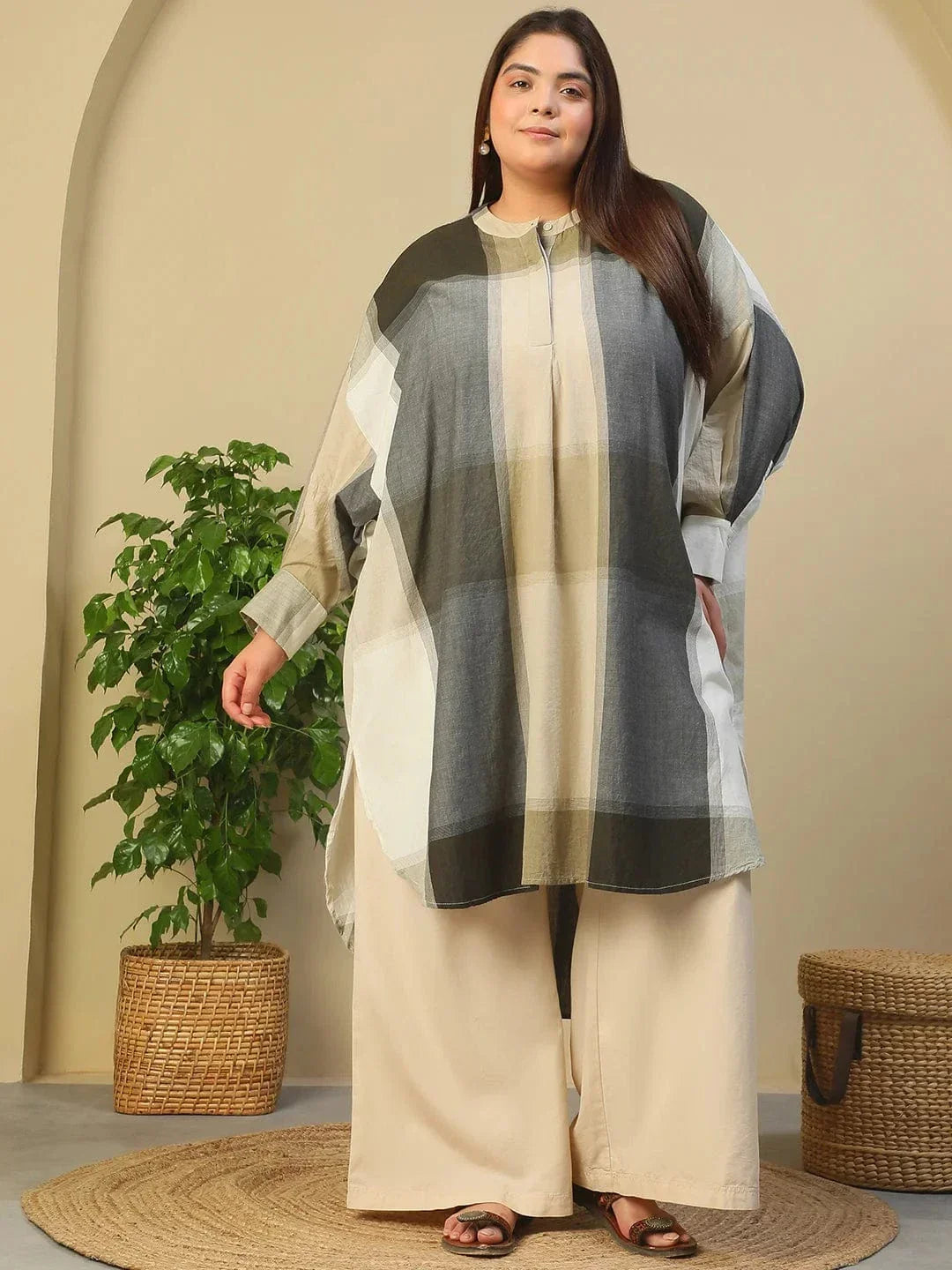 Black Check Round Neck With Button Placket Long Sleeve High Low Yarn Dyed Check Print Plus Size Women Cotton Tunic - oxolloxo