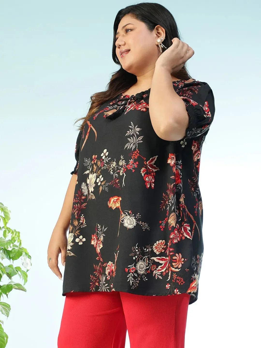Trendload Black Floral Print Ruffle & Tie -Up Detail Short Sleeve Plus Size Women Top - oxolloxo