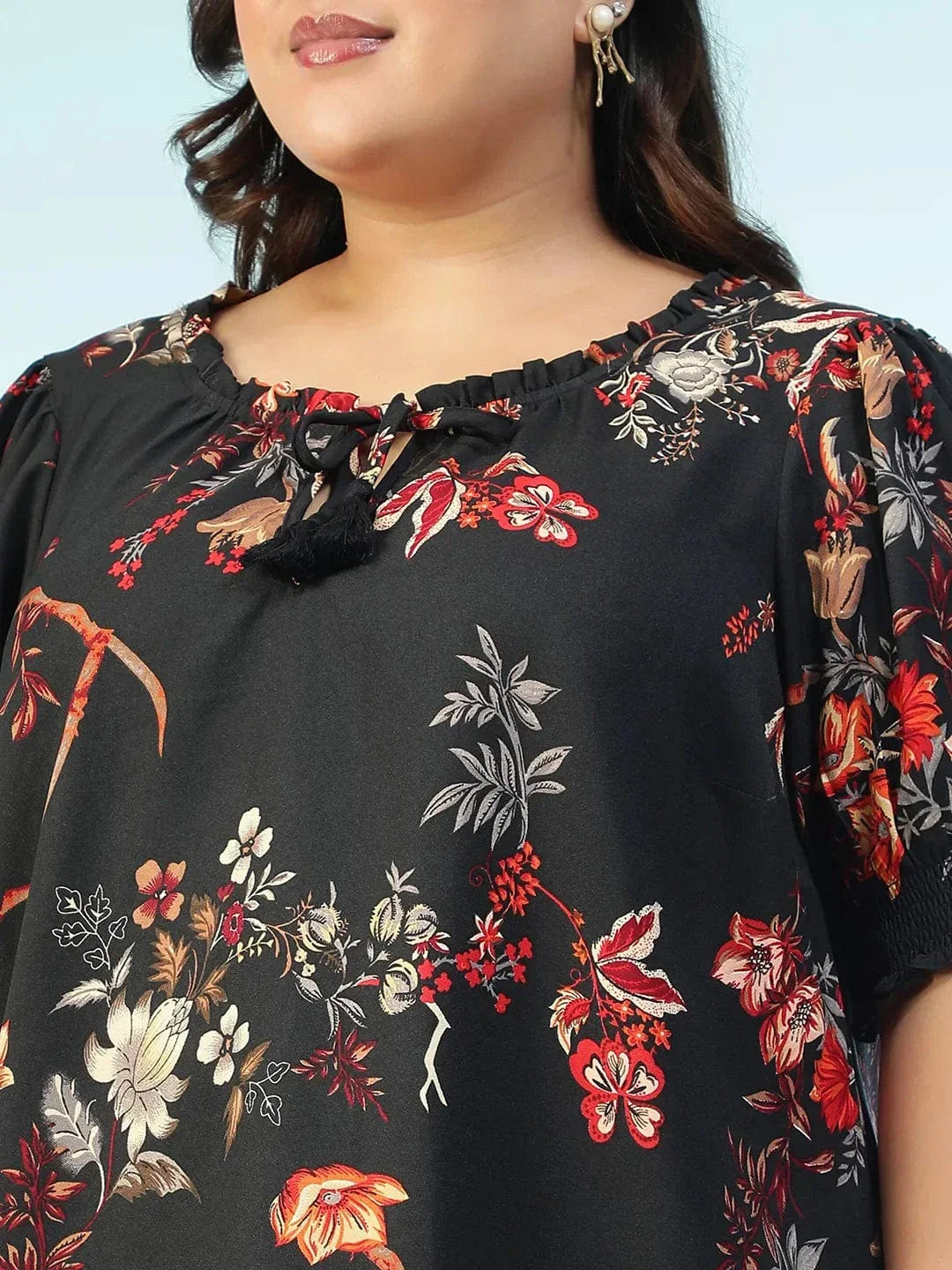 Trendload Black Floral Print Ruffle & Tie -Up Detail Short Sleeve Plus Size Women Top - oxolloxo