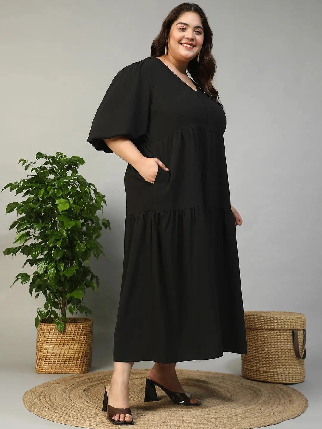Fresh Black Short Balloon Sleeve Plus Size Women Long Maxi Dress