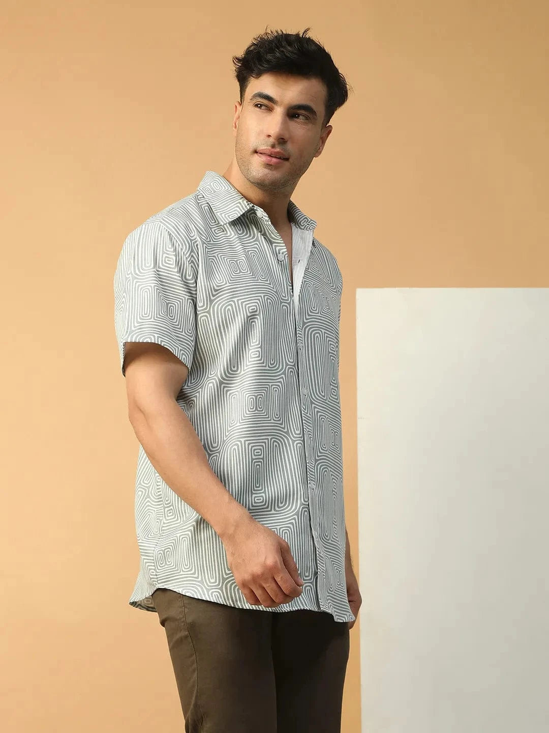 Hunk Light Green Geometric Print Collared Short Sleeve Men Oversized Shirt