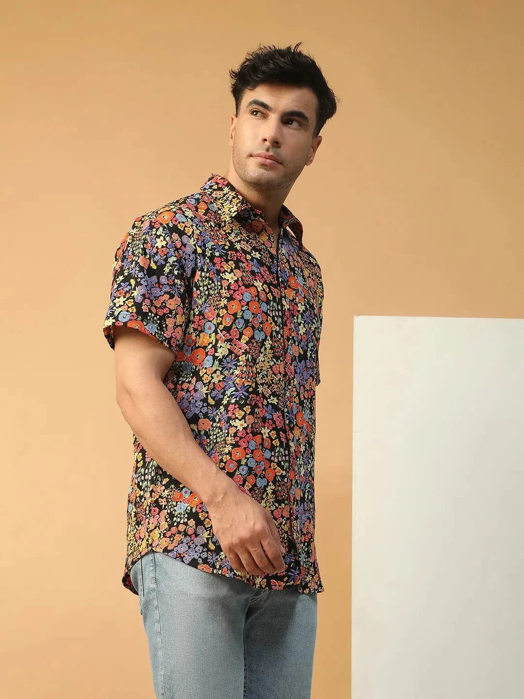 Loud Floral Print Multicolor Collared Short Sleeve Men Oversized Shirt