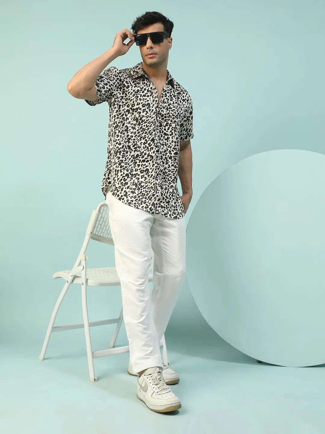 Macho Animal Print Multicolor Collared Short Sleeve Men Oversized Shirt