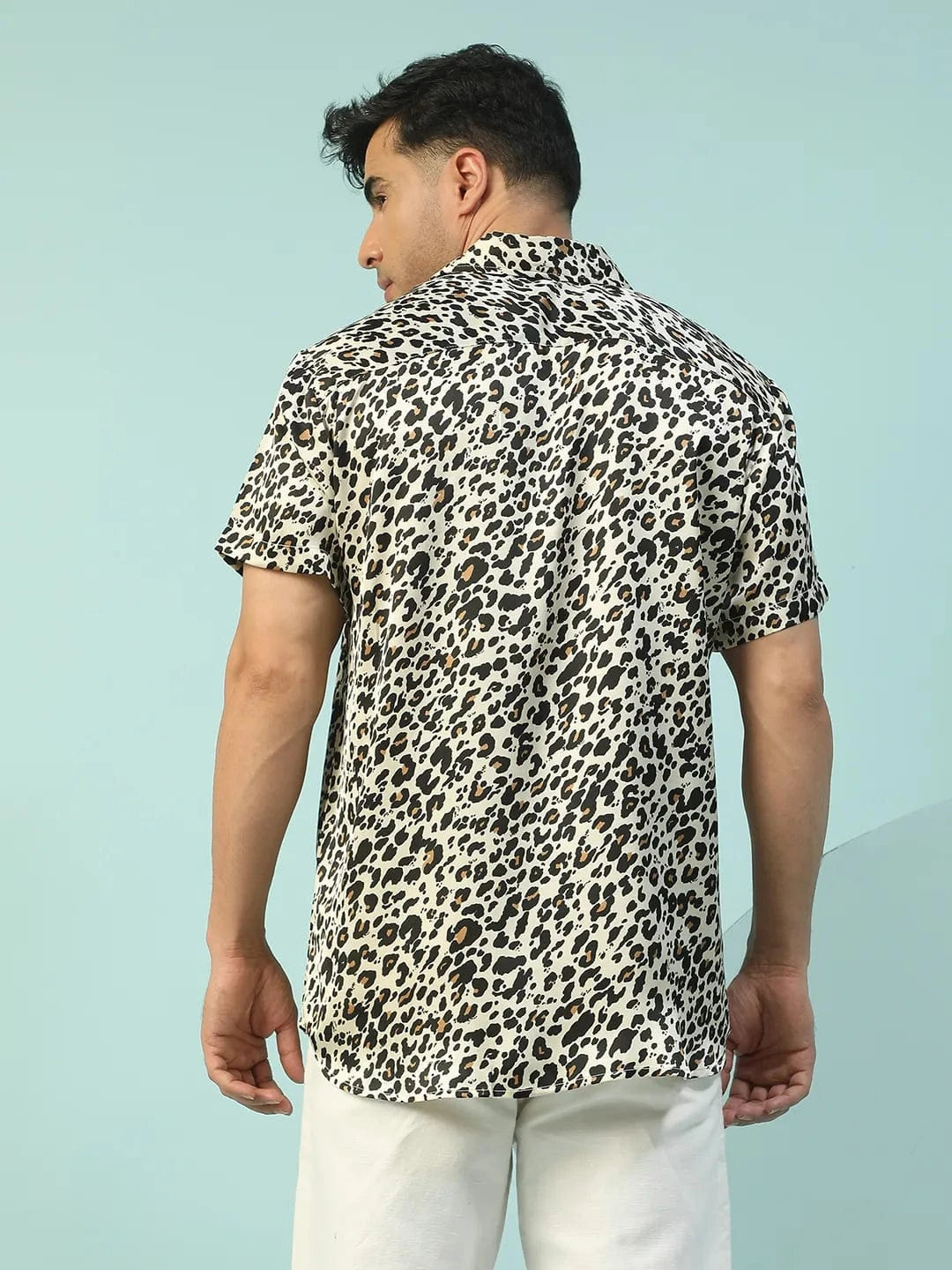 Macho Animal Print Multicolor Collared Short Sleeve Men Oversized Shirt