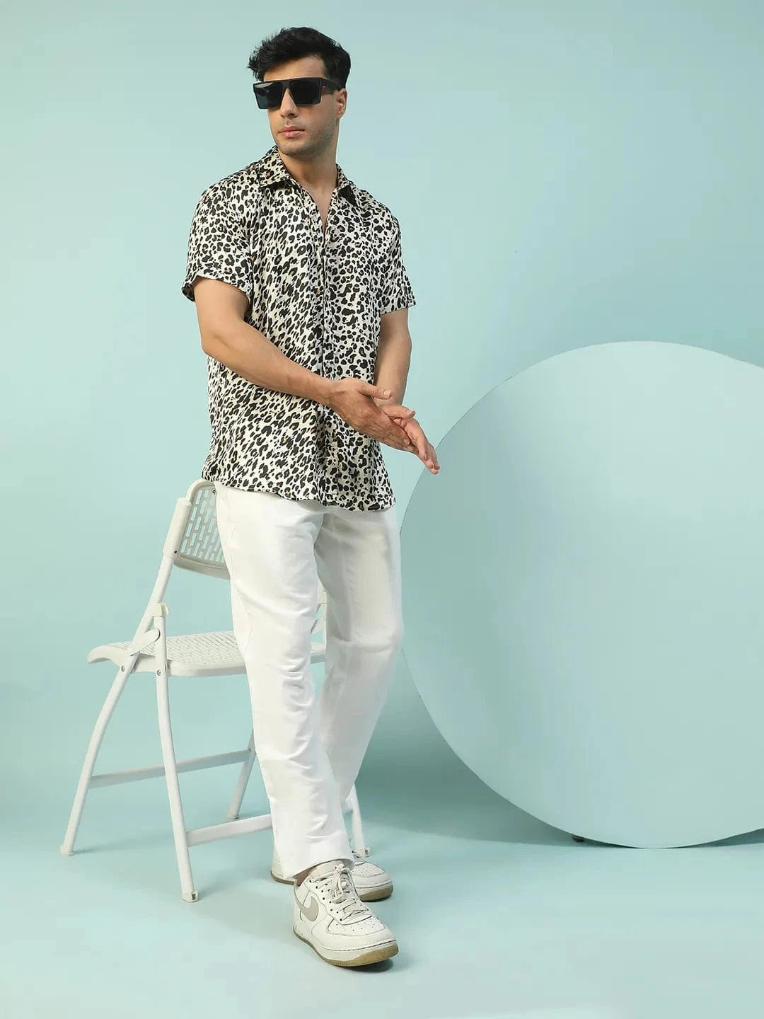 Macho Animal Print Multicolor Collared Short Sleeve Men Oversized Shirt