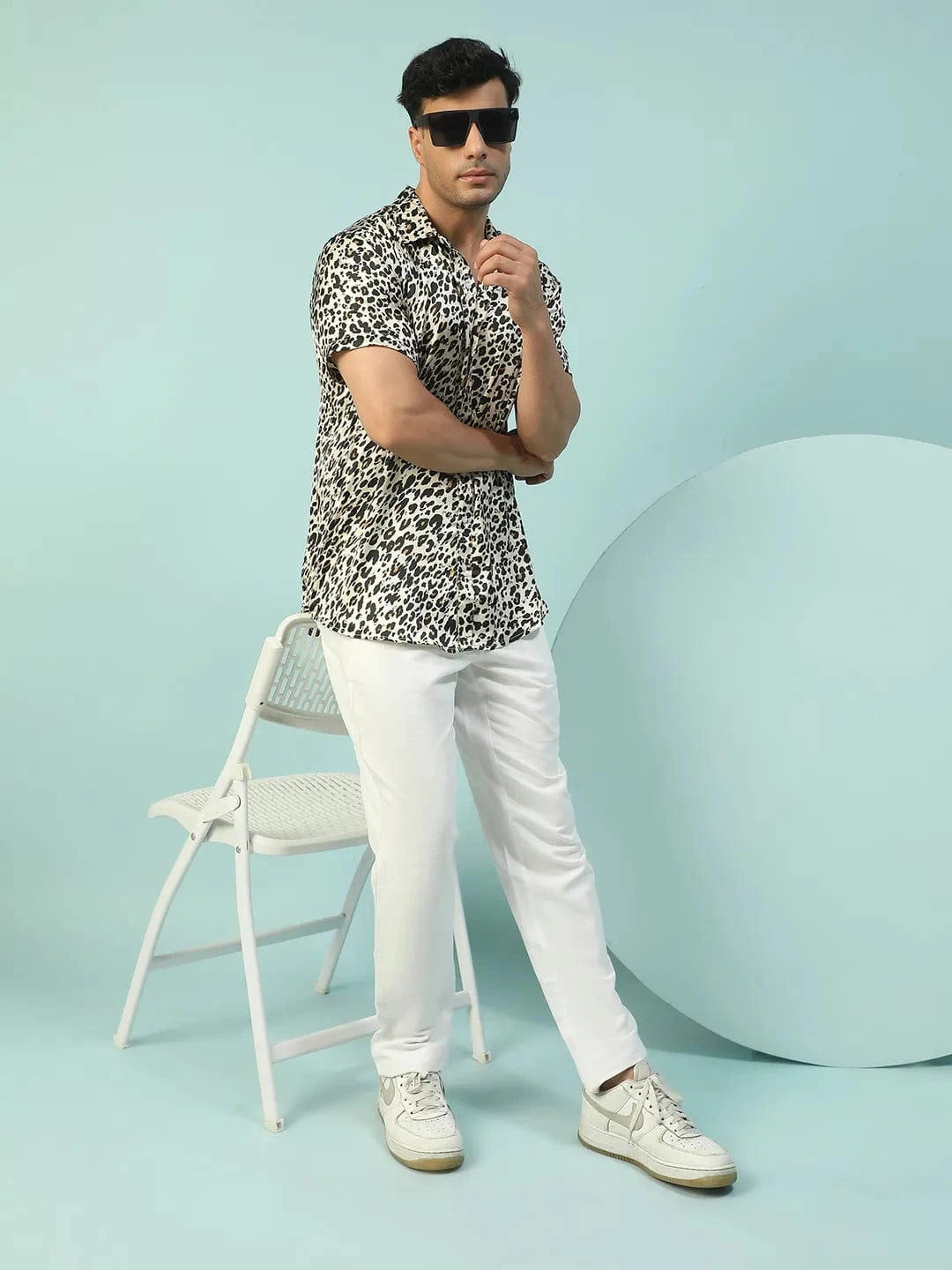 Macho Animal Print Multicolor Collared Short Sleeve Men Oversized Shirt