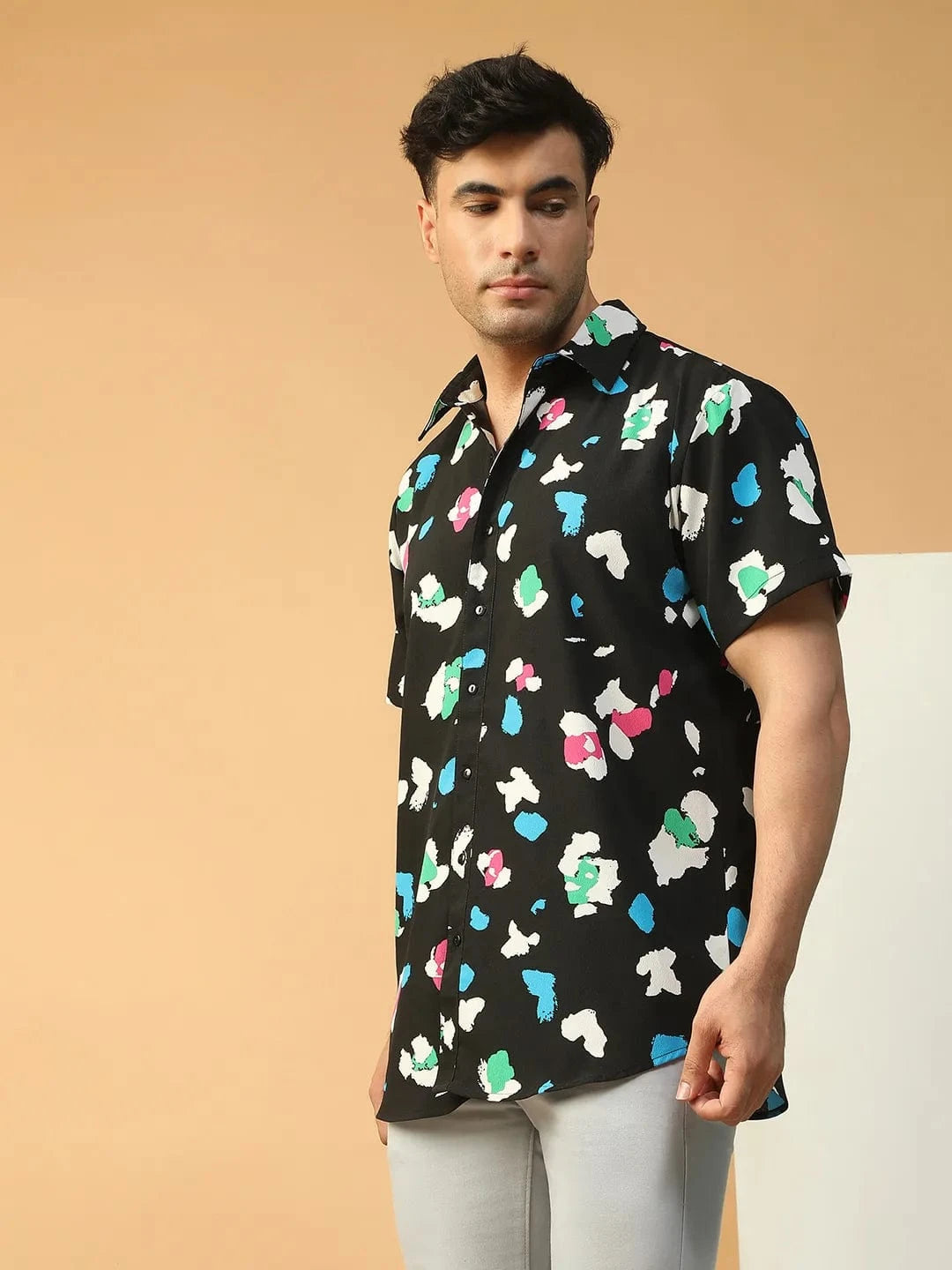 Vibe Black Abstract Print Collared Short Sleeve Men Oversized Shirt