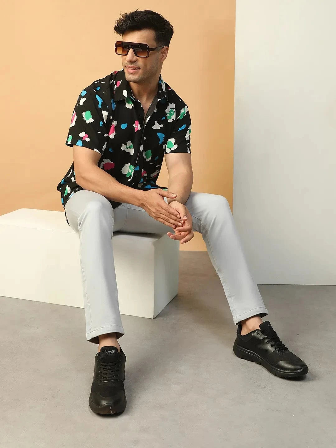 Vibe Black Abstract Print Collared Short Sleeve Men Oversized Shirt