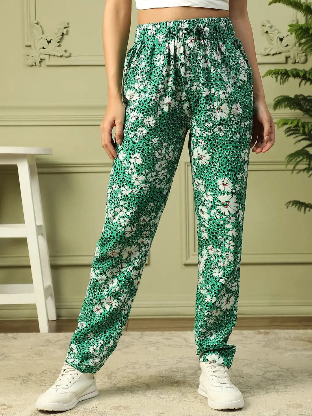 Classy Green Floral Print Elasticated Linen Cotton Pant with Tie-up Detail & Side Pockets