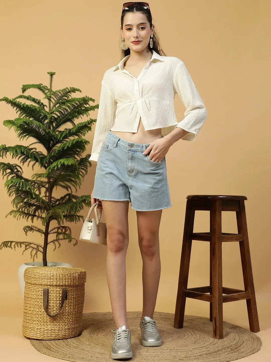 Off-White Long Sleeve Open Collar Women Crop Shirt – oxolloxo