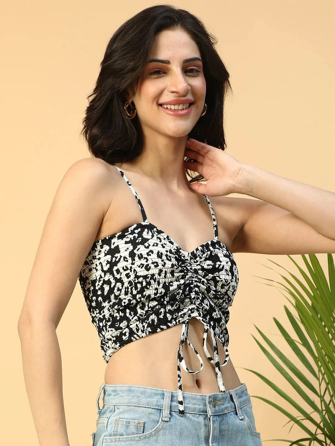 Crazy Black Animal Print Smocking Deatiled Sleeveless Women Crop Top