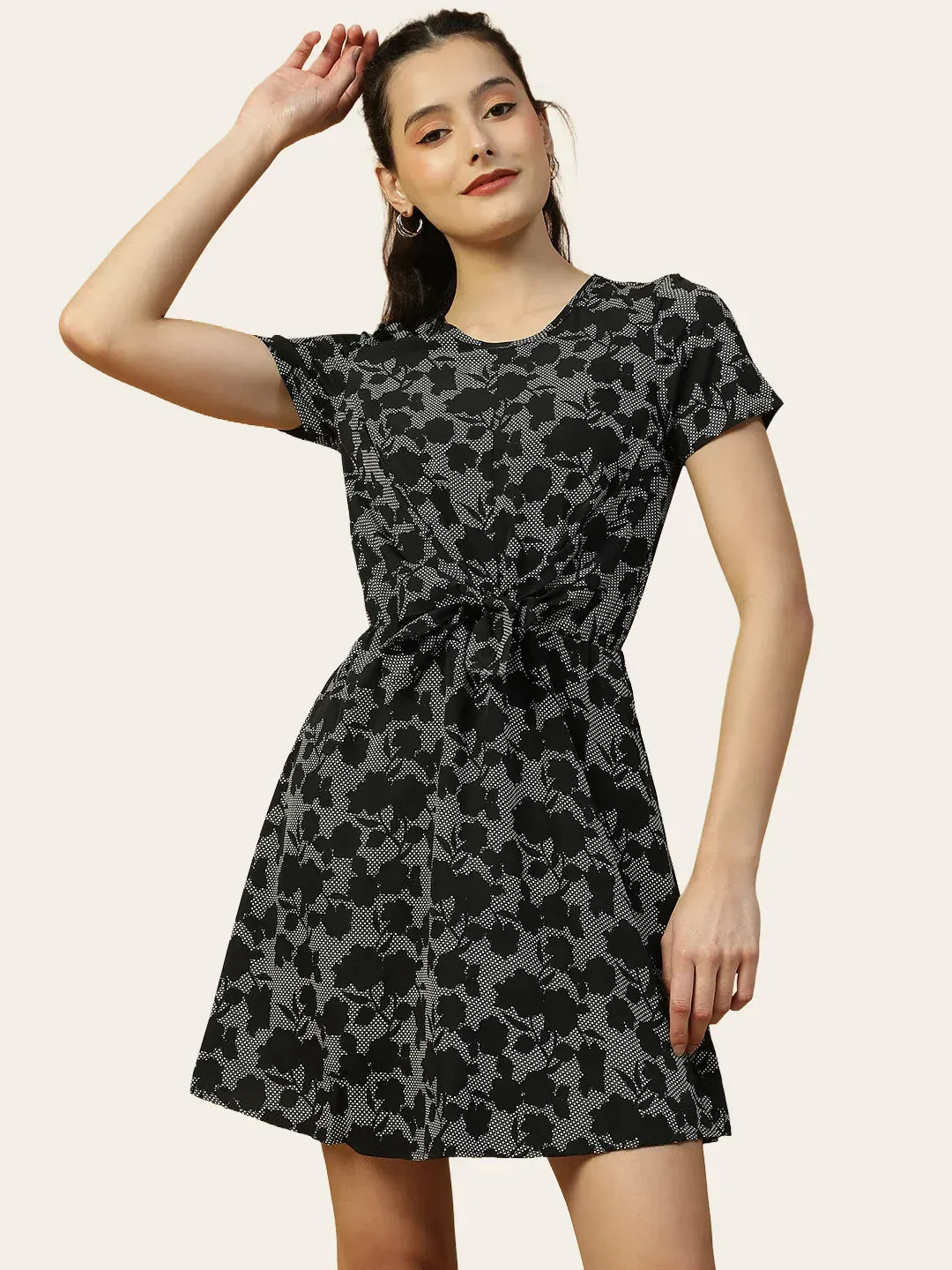 Black Floral Print Short Sleeve Women Dress With Tie-Up Waist  Belt