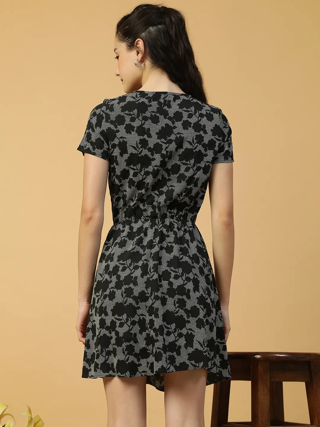 Black Floral Print Short Sleeve Women Dress With Tie-Up Waist  Belt