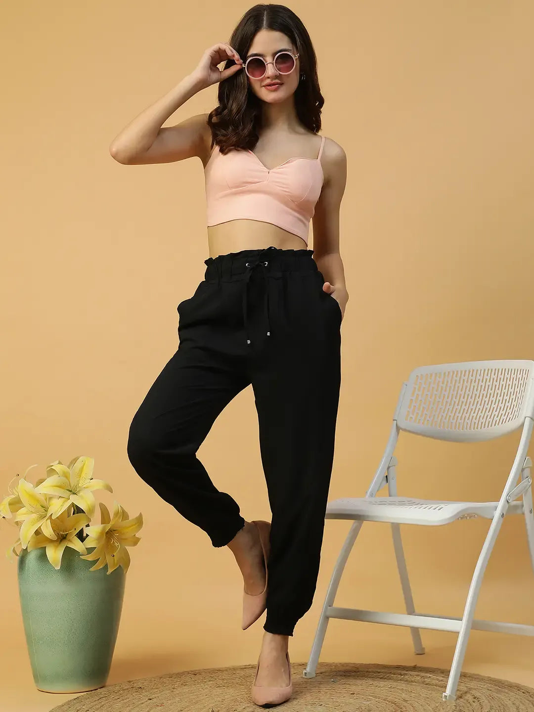 Women Black Straight Pant