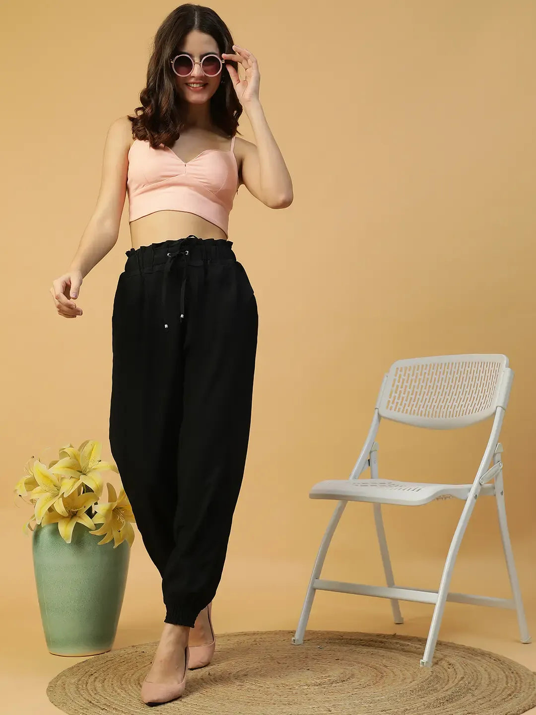 Women Black Straight Pant