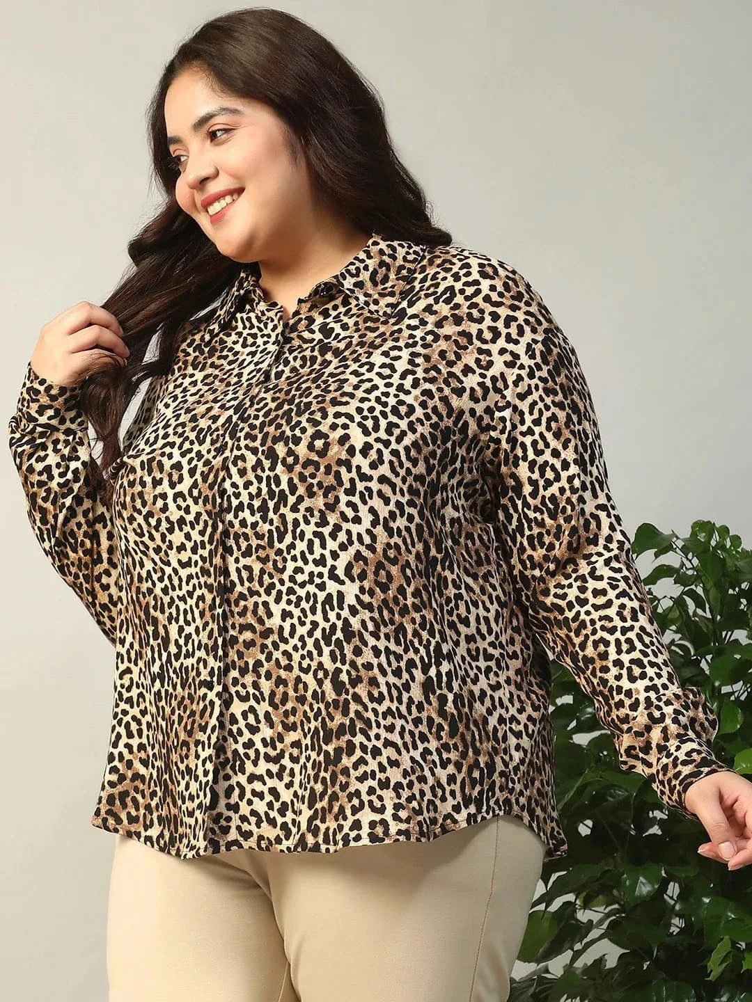 Multicolor Animal Print Collared Long Sleeve Plus Size Women Shirt - oxolloxo