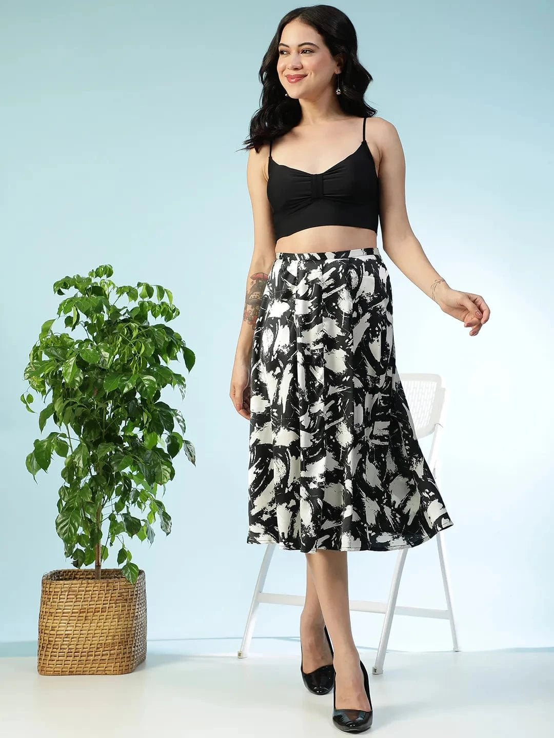 Sleaze Black Abstract Print Elasticated Knee Length Women Satin Skirt