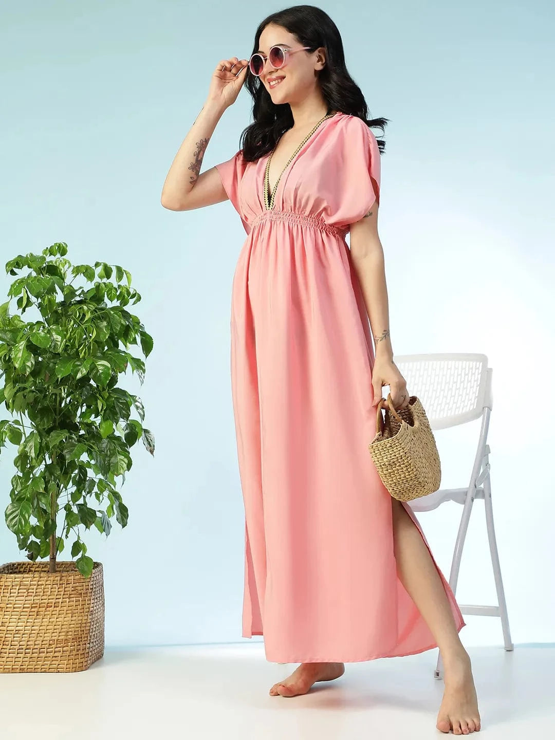 Women Solid Pink V-Neck Lace Detail Short Sleeve Elasticated Beachwear Dress With Side Slits