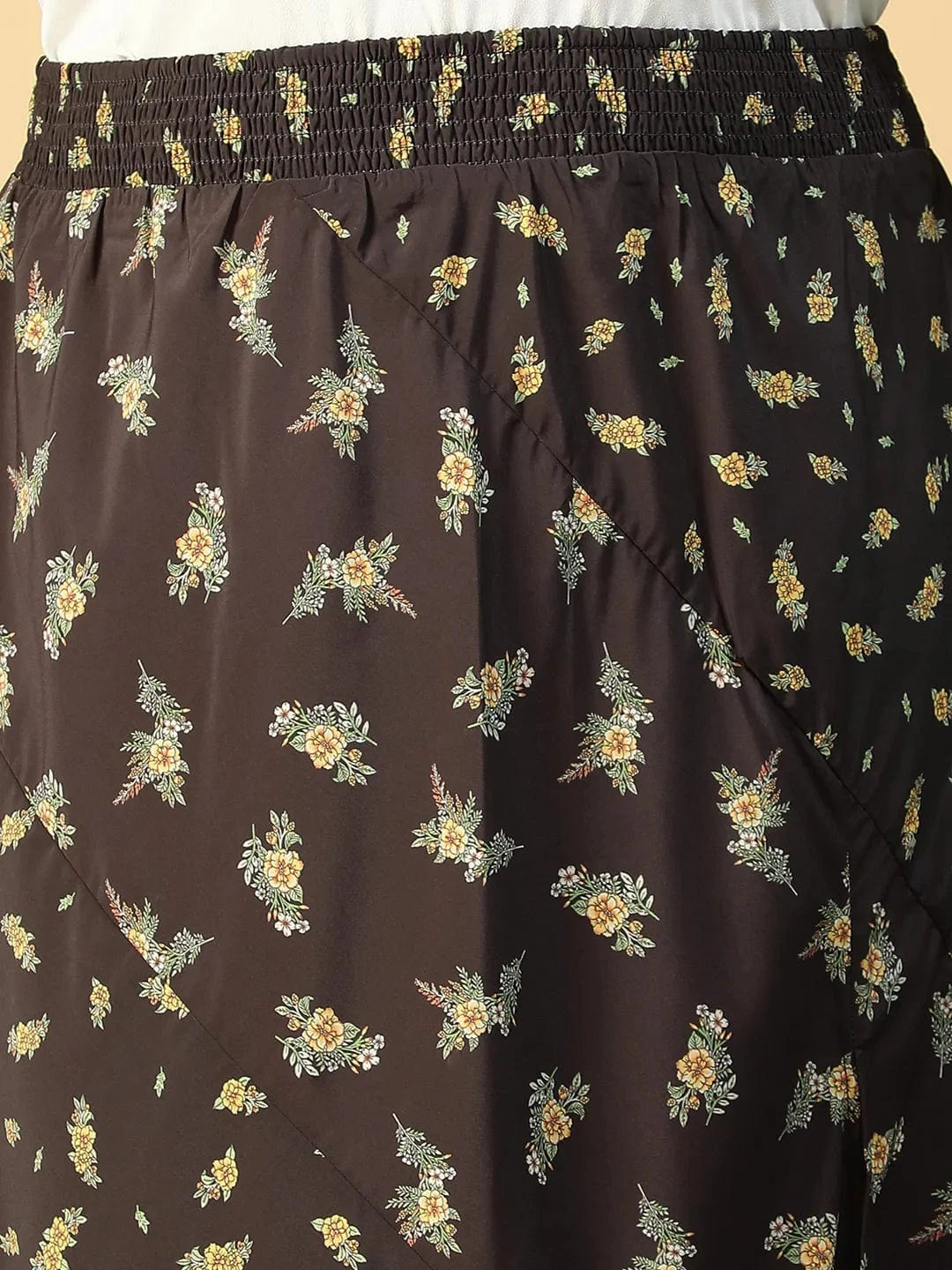 Women Plus Size Black Floral Print Elsaticated Plus Size Women Long Skirt With Slit Cut