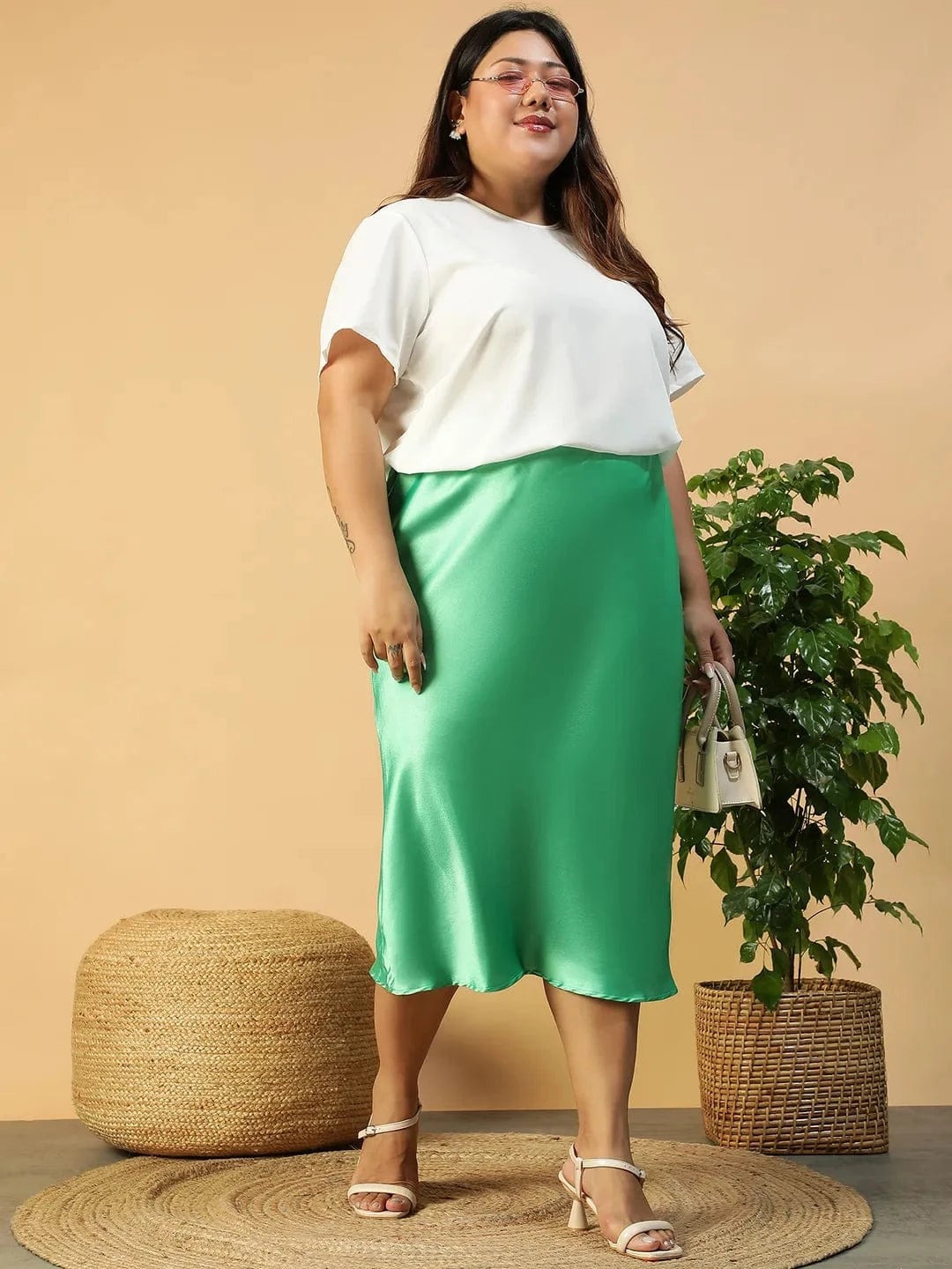 Women Plus Size Solid Green Elasticated Below Knee Length Satin Skirt